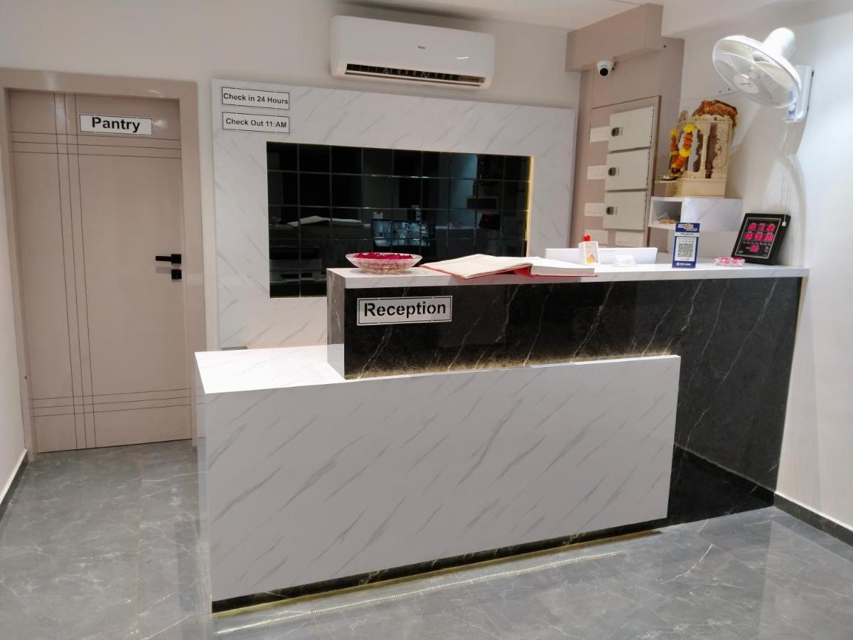 Hotel The Vital Σουράτ Εξωτερικό φωτογραφία